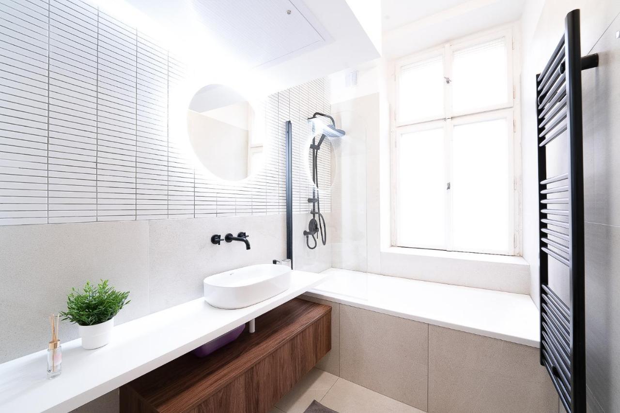 Apartamento Modern 5 Min Wenceslas Square Apartment, Praga